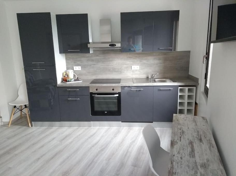 Charmant Appartement T2 Neuf ,Calme Tout Confort. Cases-de-Pene Exterior foto