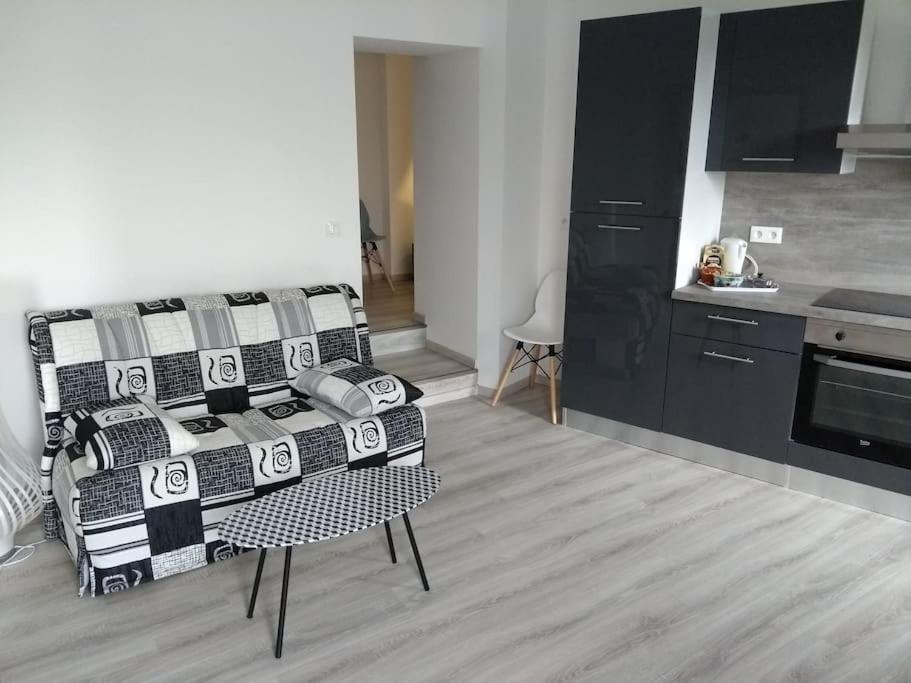 Charmant Appartement T2 Neuf ,Calme Tout Confort. Cases-de-Pene Exterior foto